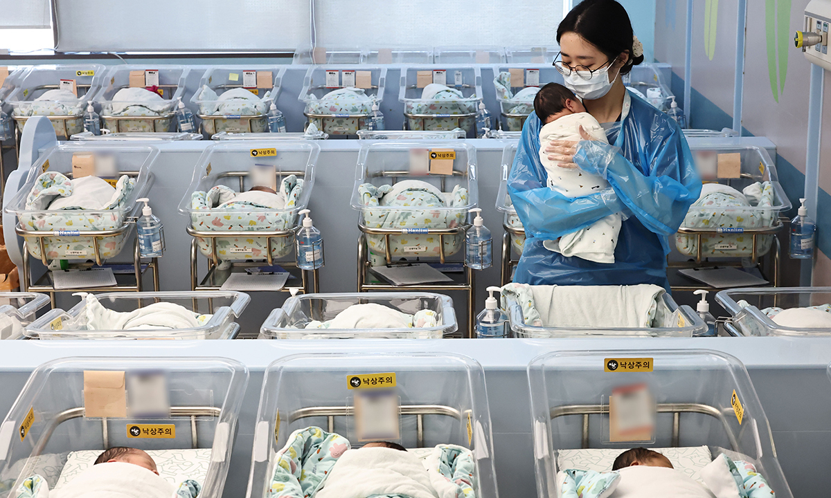 출산율 0.8명대 회복 눈앞… ‘붉은 말띠’ 아기울음 커진다 [뉴스 투데이]