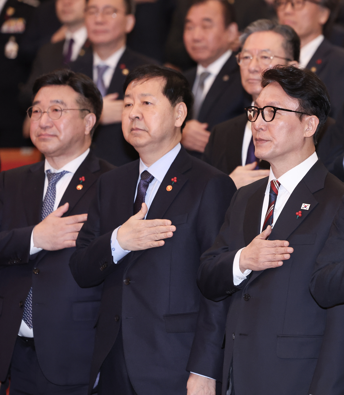 與 ‘공천 헌금’ 의혹 속…윤호중, 경찰에 “‘이전 선거’ 불법 있었다면 철저 수사”