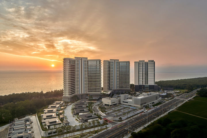 2026년 새해 맞아 주요 호텔 손님맞이에 한창