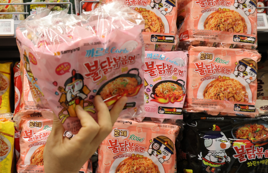 유통업계 성장축, ‘소스 사업’으로 옮겨간다