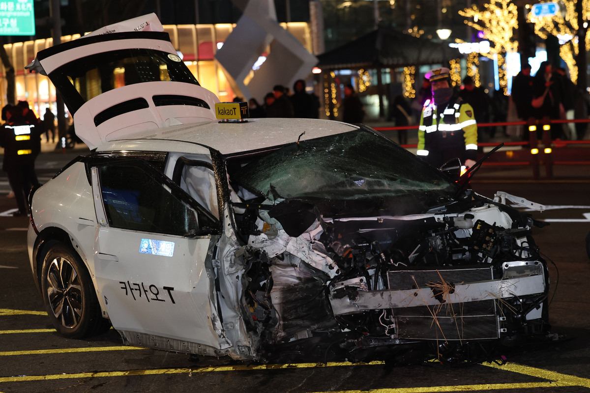 “젊은층보다 사고 65% 더 낸다”…고령운전 해법은 ‘면허 반납’