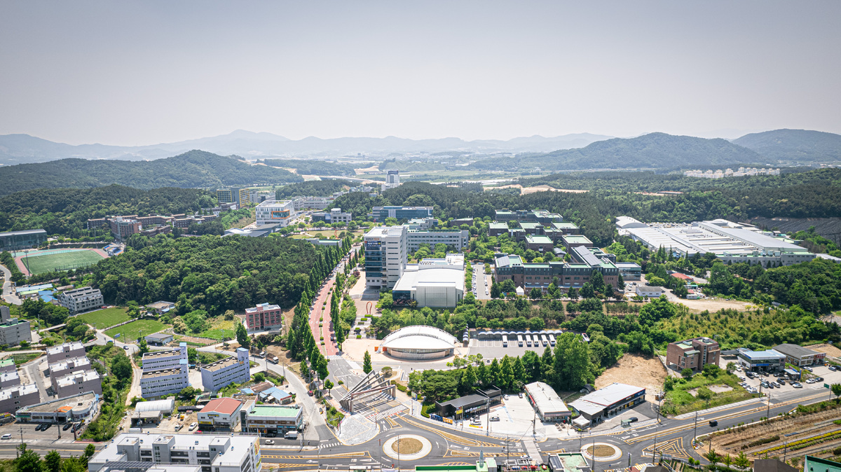 충남 천안 한국기술교육대 취업률 82.8%… 전국 4년제 대학 1위