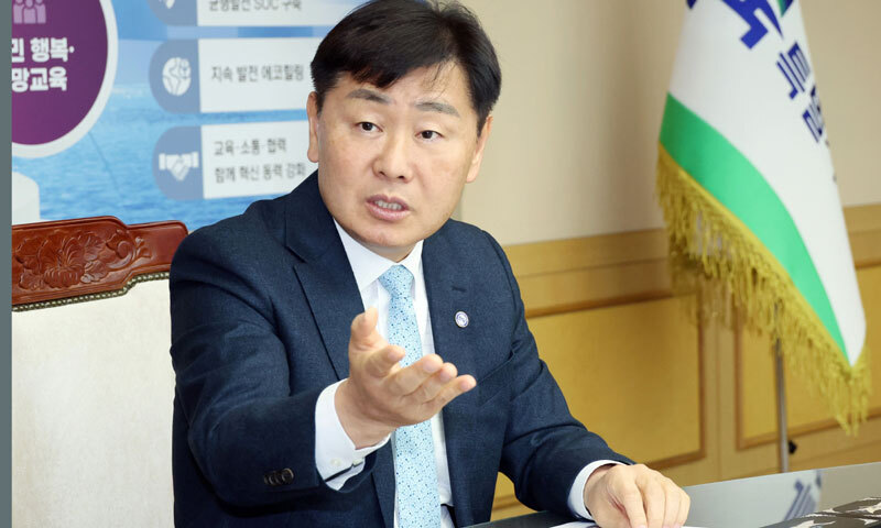 김관영 전북도지사 “피지컬 AI·올림픽 ‘투 트랙’으로 도약” [광역단체장에게 듣는다]