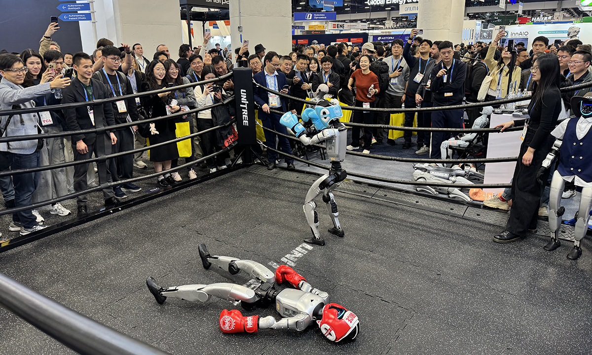 복싱·탁구·춤까지… 2026년 CES 강타한 ‘로보틱스’ [CES 2026]