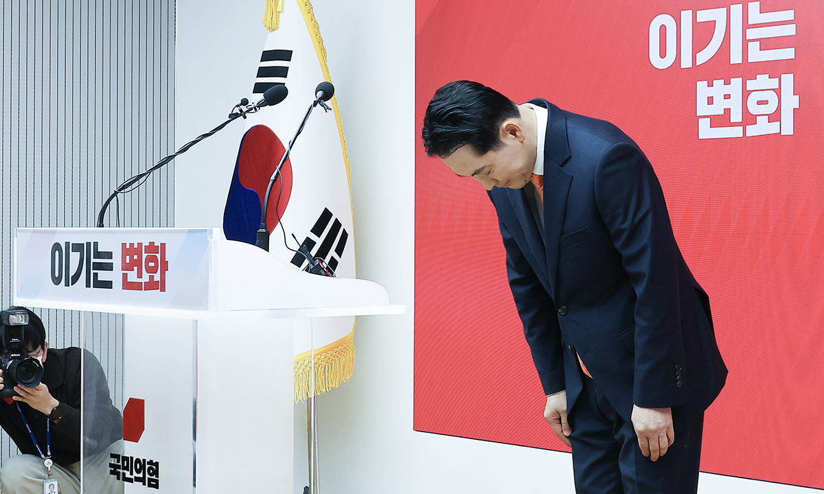 [사설] 장동혁 뒤늦은 계엄 사과, 위기 모면용에 그쳐선 안 돼