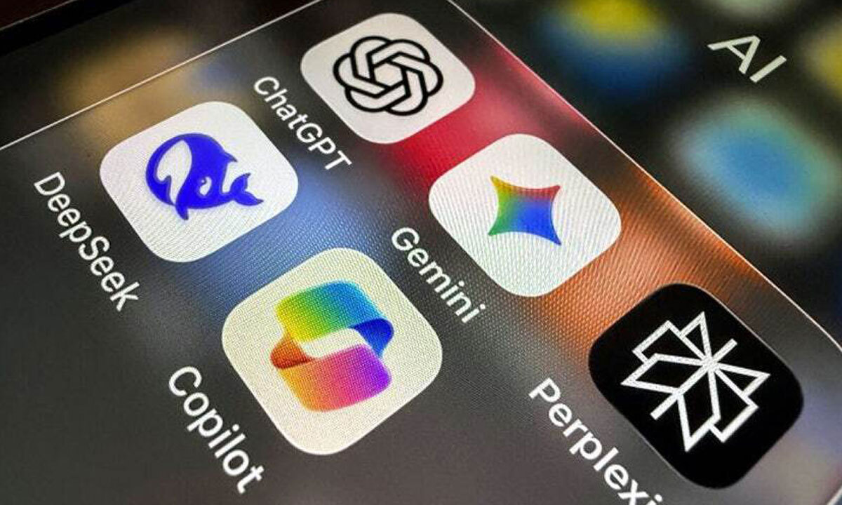 구글, 애플도 잡고 챗GPT도 잡고…역습의 ‘제미나이’