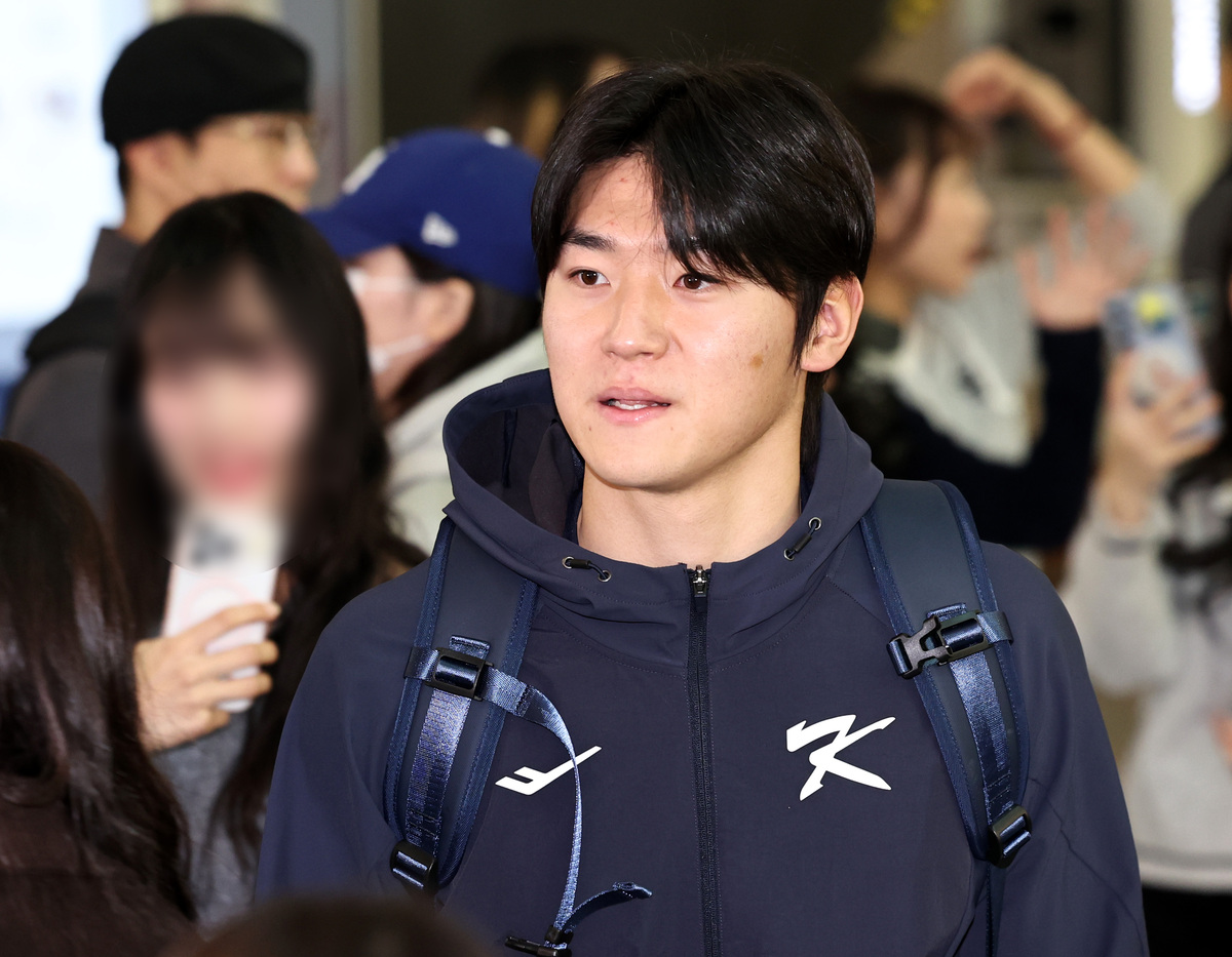 모두가 햄스트링 부상 재발을 걱정하지만, ‘슈퍼스타’ 김도영은 그래도 뛴다.
..“도루가 없다면 저는 아무것도 아냐, 몸 사리지 않고 뛰겠다”