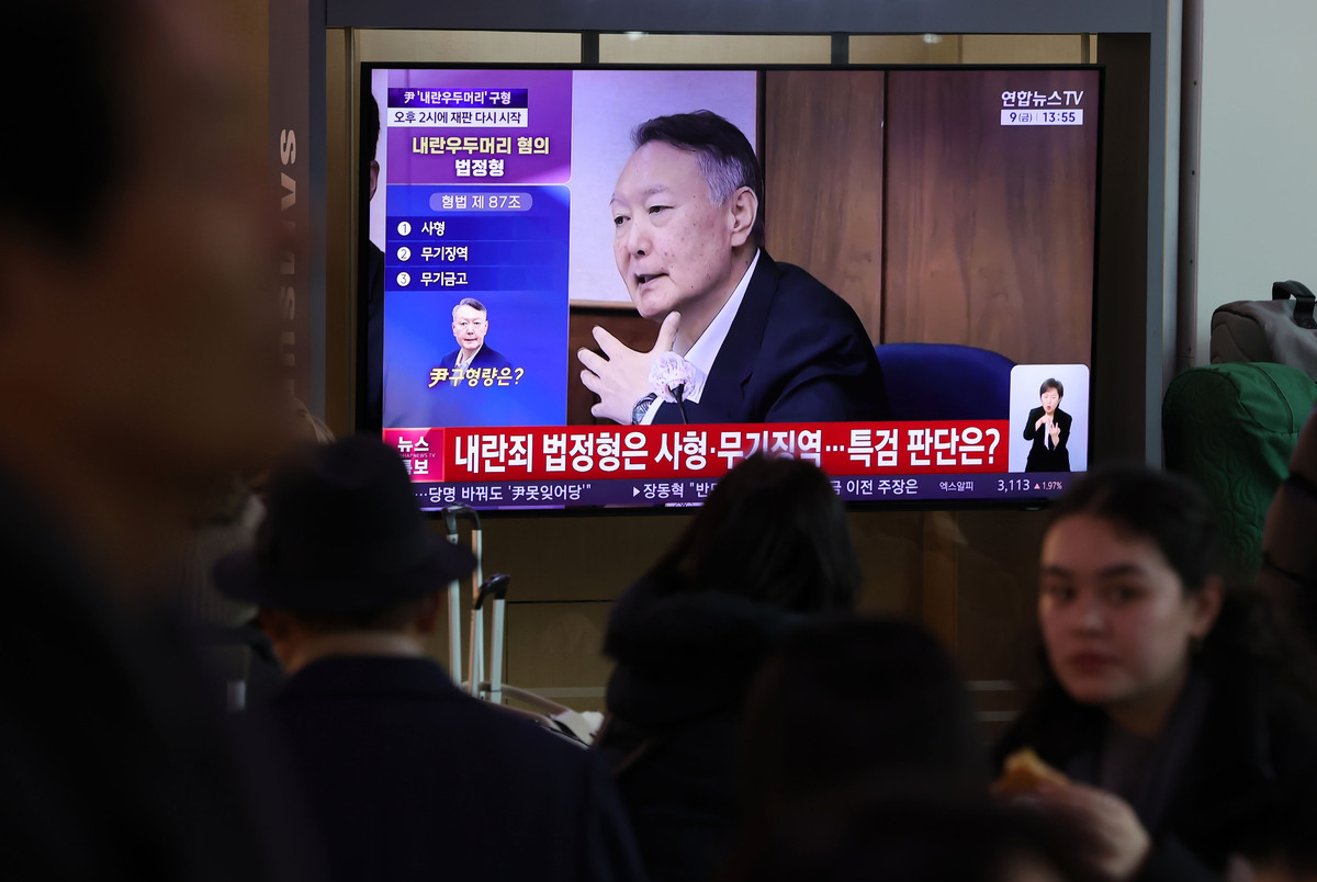 ‘경고성 계엄’이었나, ‘국헌문란 폭동’이었나… 尹 운명 가를 최대 쟁점은