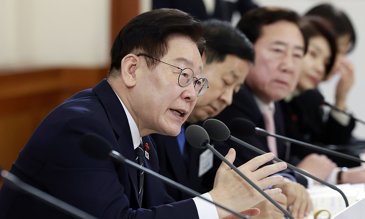 李 대통령 “‘K자형 성장’이란 중대 도전 직면…대도약 통한 성장 과실 모두 함께 나눠야”