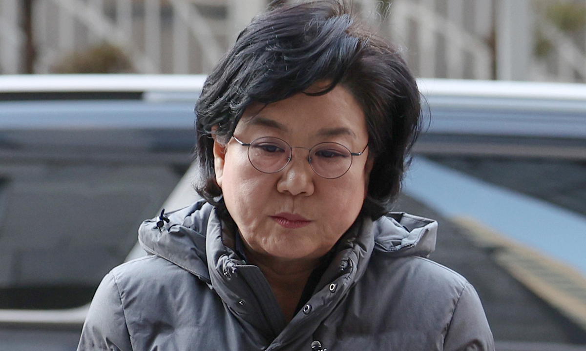 이혜훈, ‘부정 청약’ 의혹 확산…조국마저 “용인하기 어려운 하자” 자진 사퇴 압박 [어떻게 생각하십니까]