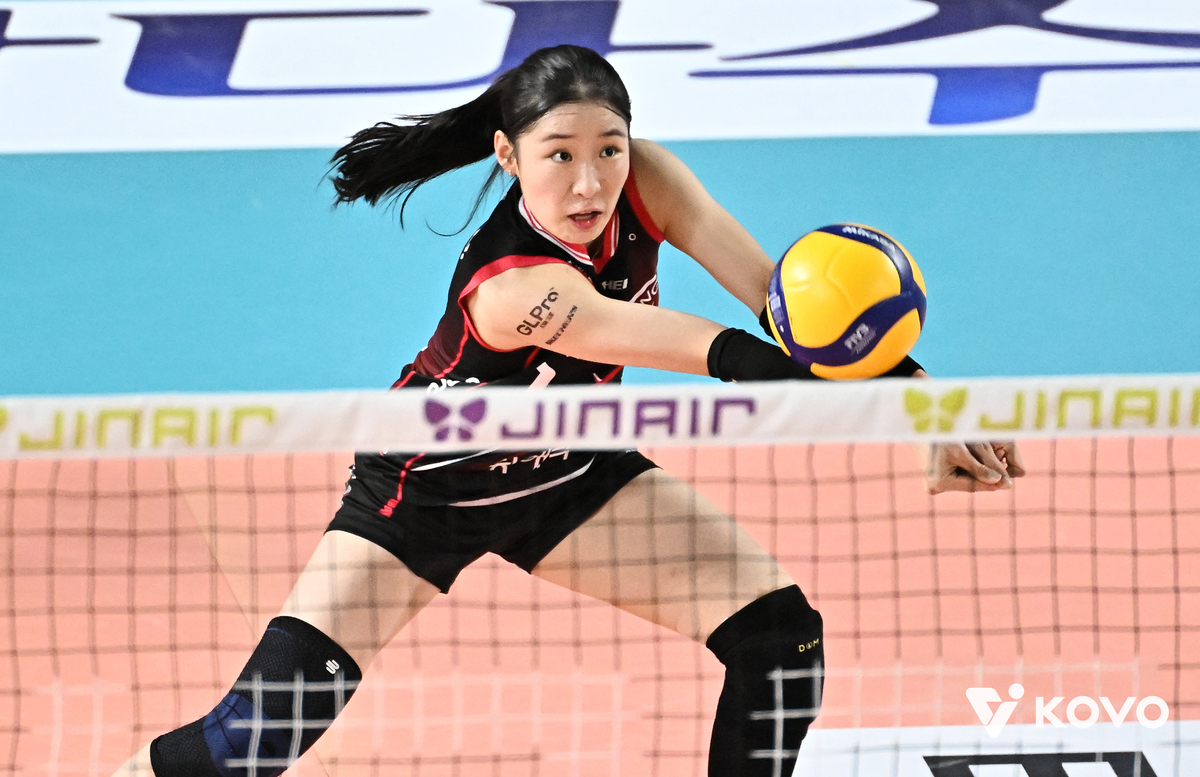 “인쿠시 리시브 약점? 훈련으로 늘 수 있다.
 하면 된다”...고희진 감독의 무한 신뢰 속에 인쿠시의 ‘성장 드라마’는 계속 된다 [남정훈의 오버 더 네트]