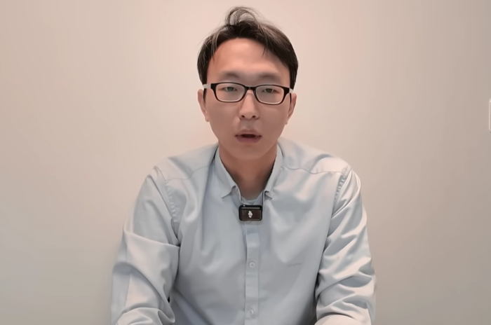 ‘사생활 논란’에 입 연 정희원…“부적절한 처신 반성, 멈추지 못했다”