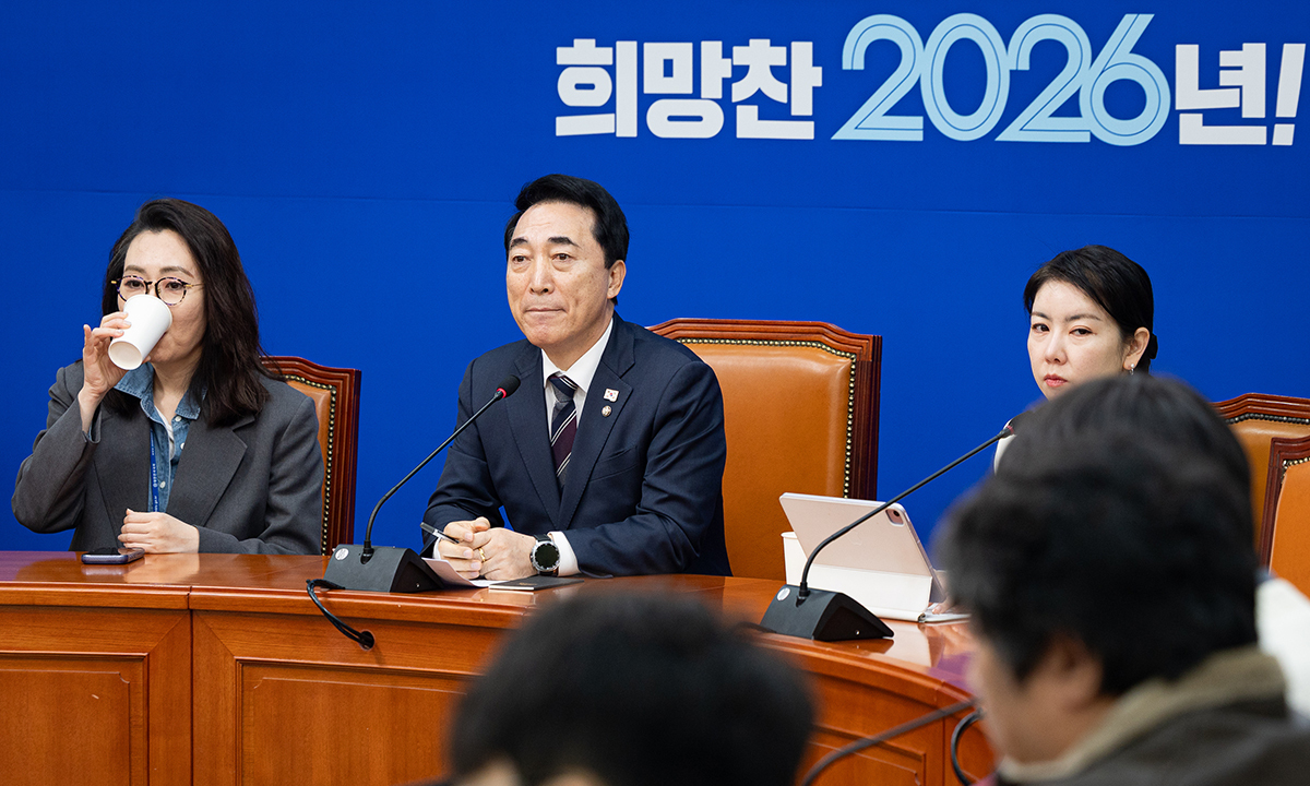 與, 김병기에 “애당의 길 고민하길” 탈당 촉구