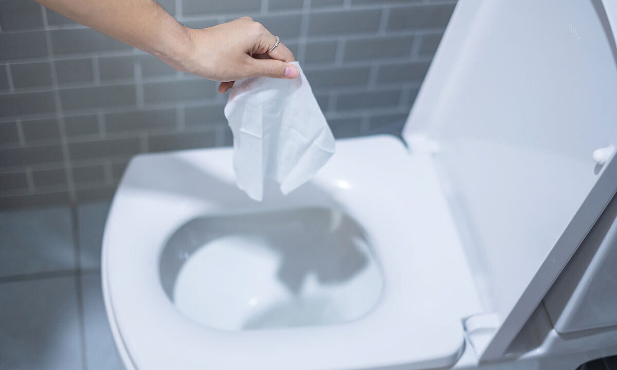 하수도 막는 물티슈, 플라스틱인데 法 사각지대…“규제 대상 넣고 환경 인증 마련해야”