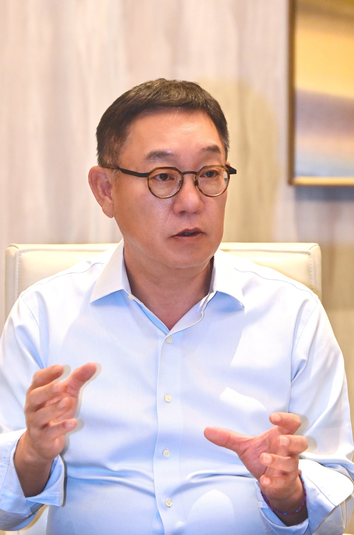 LG CNS 현신균 “2년 뒤 공장 가보세요, 로봇들이 물건 만들 겁니다” [CES 2026]