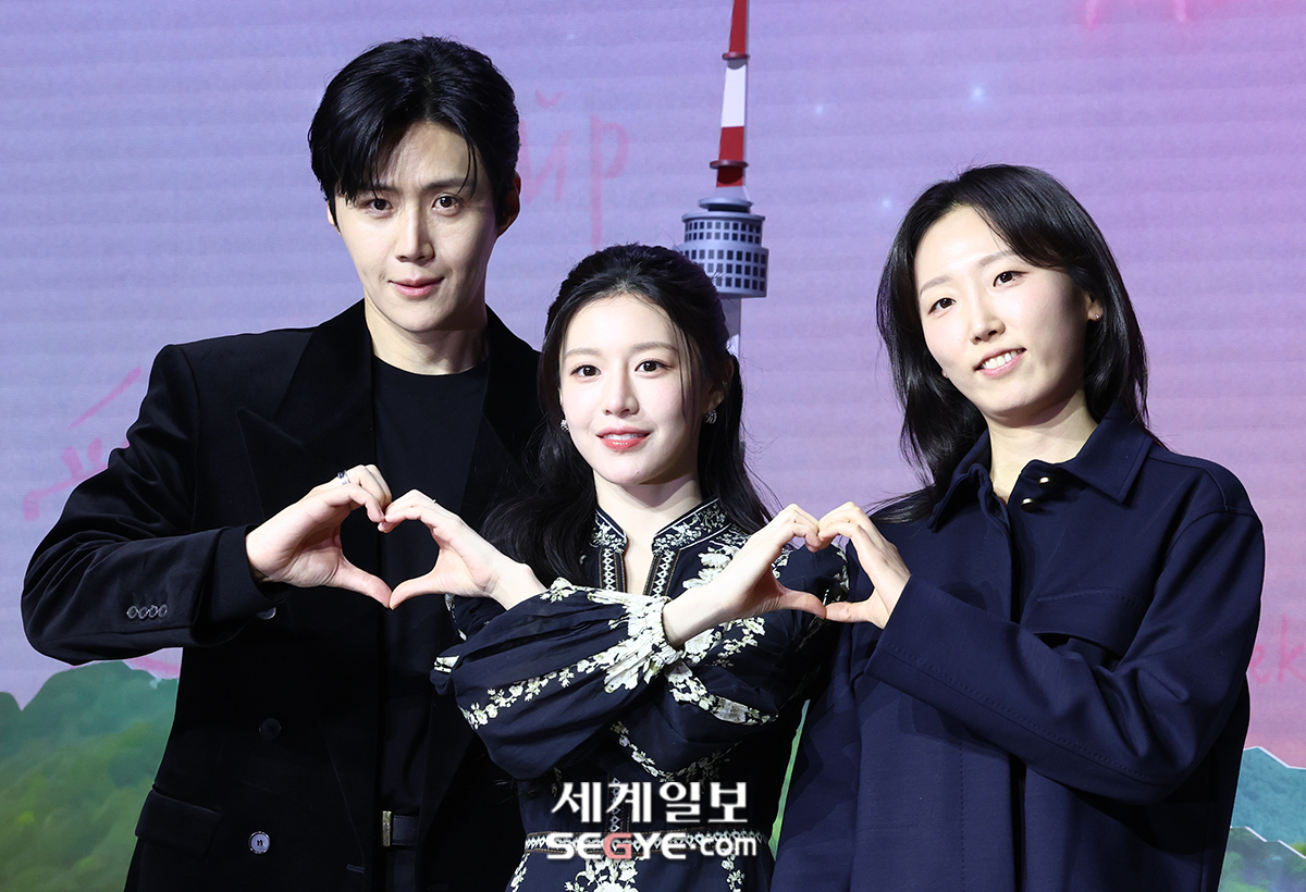 [포토] 김선호-고윤정-유영은 '이 사랑 통역 되나요?'