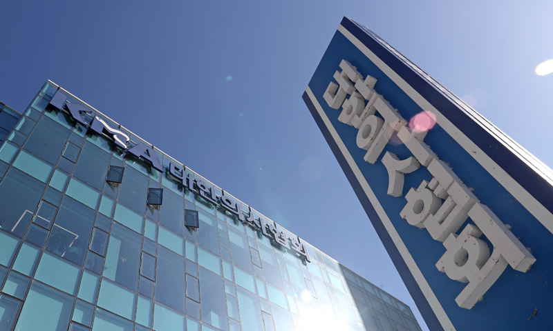 의협 “10∼15년 뒤 의료인력 1만여명 과잉 공급”… 의대 증원 정면 반박