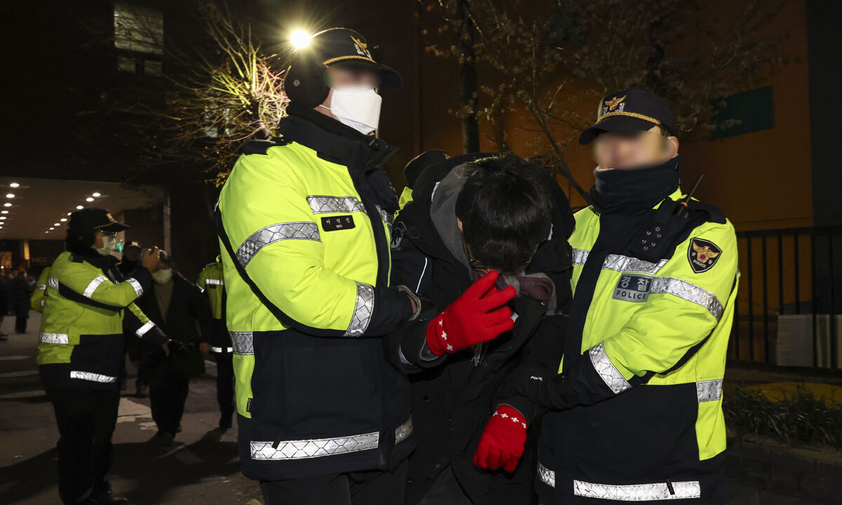 [단독] 변호해 준다더니 재판 방치… 공소부인에 형량만 더 늘어 [심층기획-서부지법 점거 난동 1년 추적기]