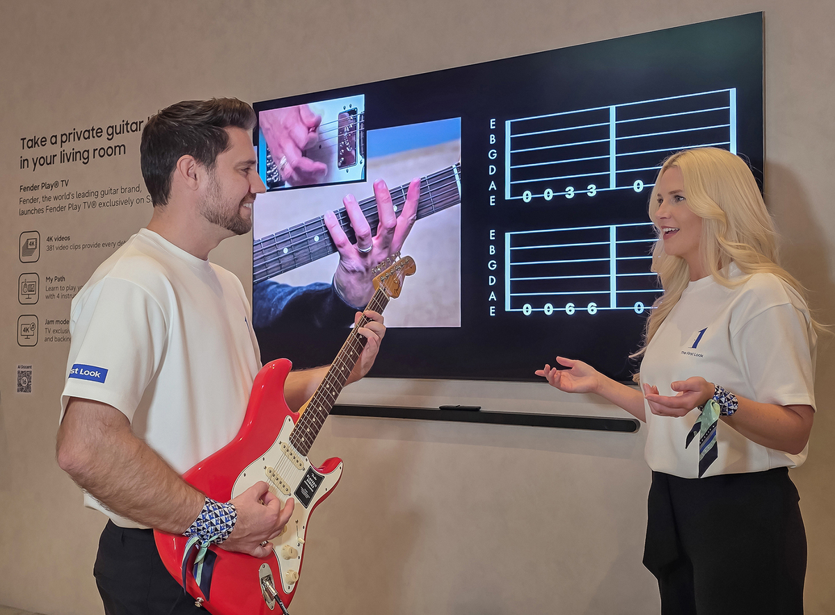 “TV로 기타 배워요”…삼성전자, 펜더와 손잡고 기타 학습 앱 선봬