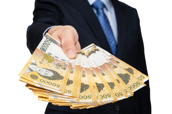 '억' 소리 나는 몸값에도 “올해 연봉 인상” 기대 중인 직군은?