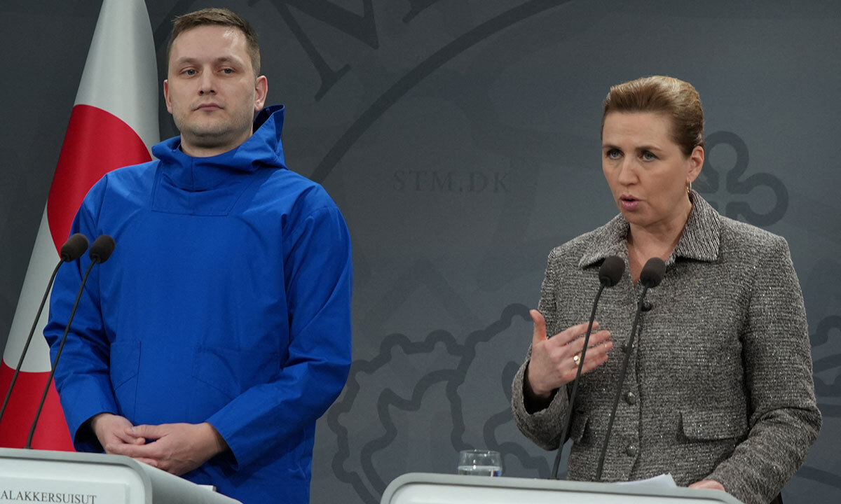 덴마크 총리 “가까운 동맹이 용납할 수 없는 압박 가해”