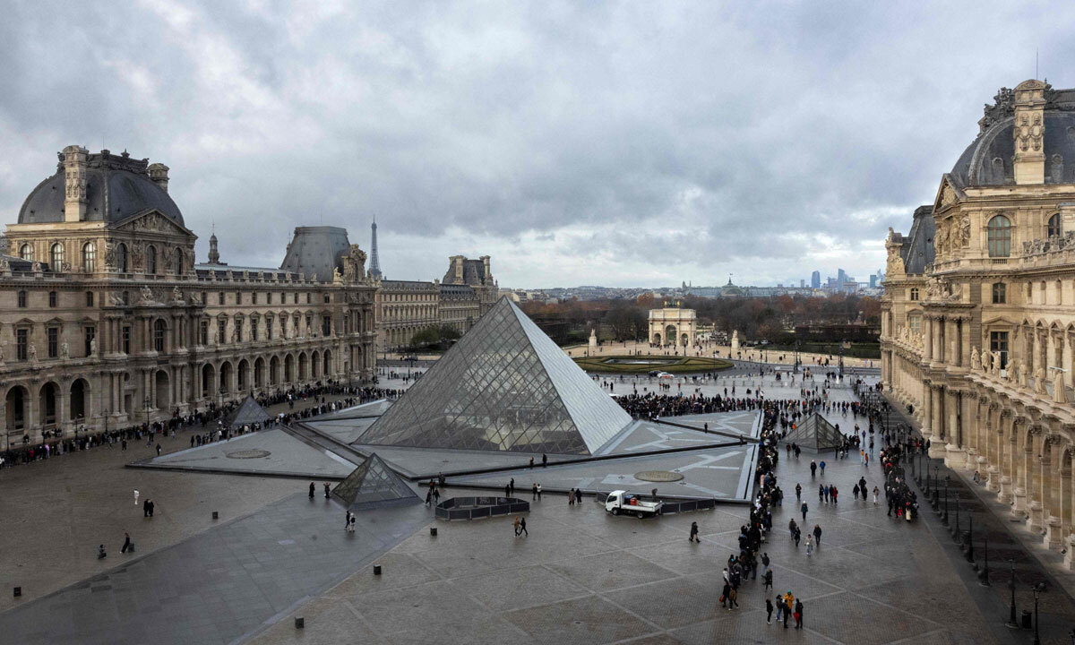 “한국인은 1인당 5만5000원”…루브르, 비유럽인 입장료 ‘45%’ 인상
