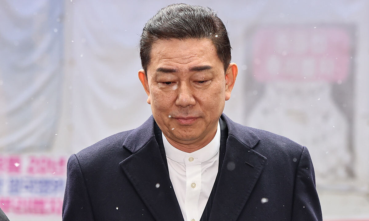 김병기 자택 등 6곳 ‘뒷북  압색’… 의혹 최초 폭로자 재소환