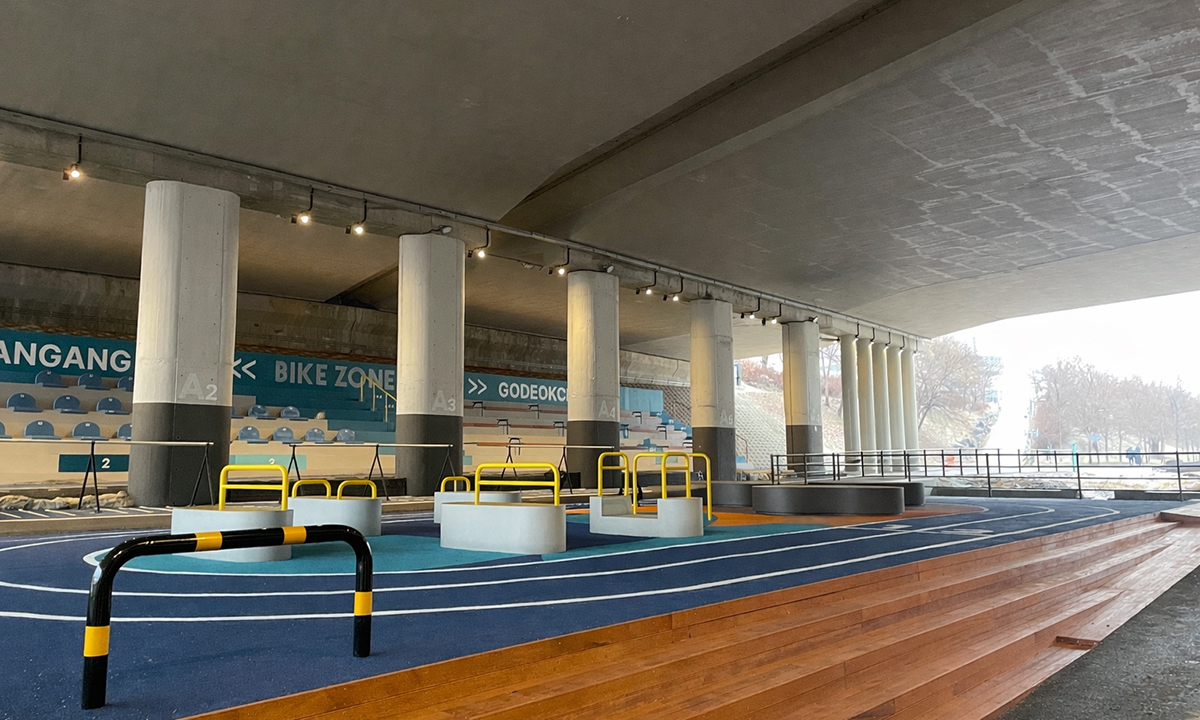 고덕천 라운지 ‘러너·라이더’ 쉬었다 가세요