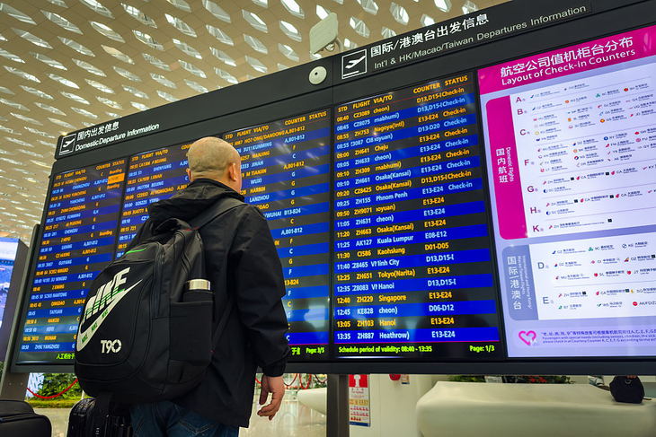 “일본은 질렸고, 베트남은 멀다”…2030이 금요일 밤 떠난 곳은?