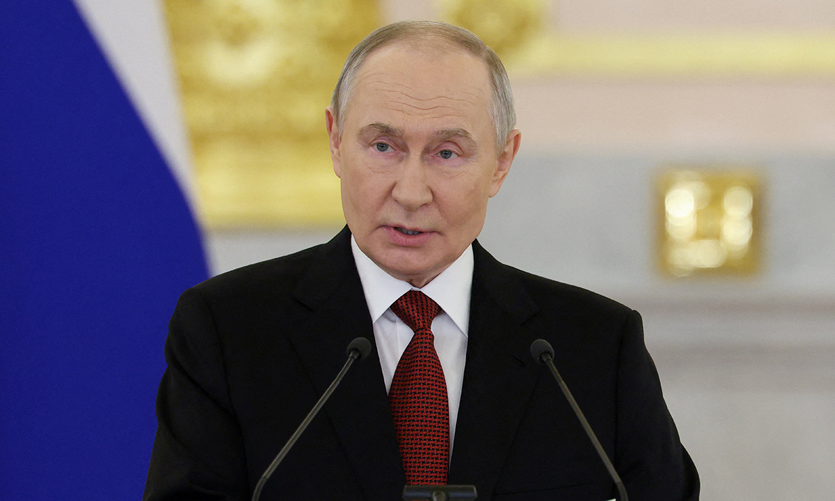 “과거 실용적 접근으로 좋은 결과”… 푸틴, 한국과의 관계 회복 의지