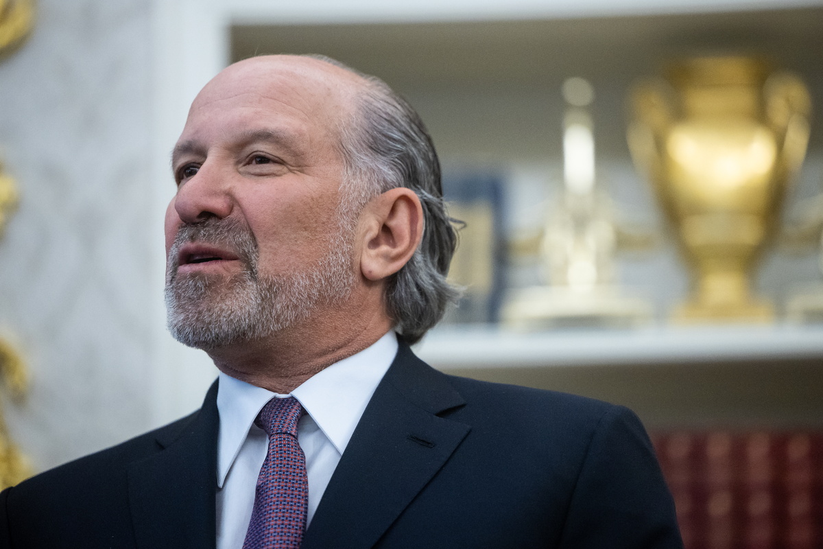 “美에 투자 않으면 100% 관세“…한국 등 재차 압박