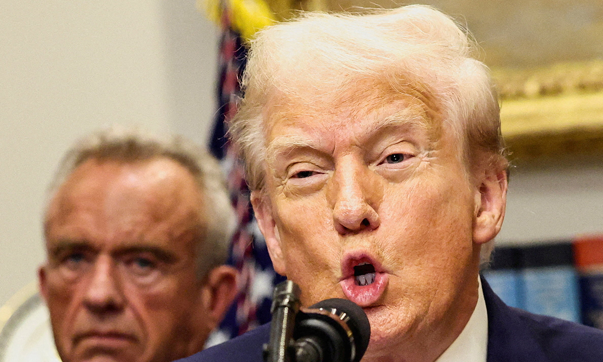 이란 “시위로 수천명 사망, 트럼프 탓”… 미국 “하메네이는 병든 지도자”