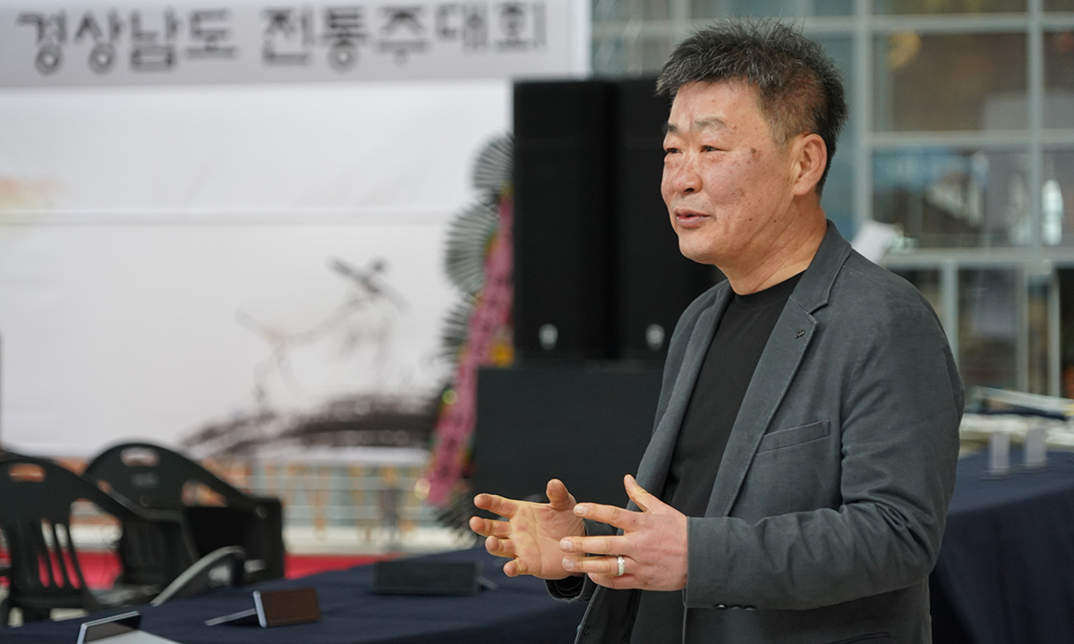 ‘전통주 전도사’ 허승호 대표 “잊혀진 옛술 향과 맛 되살려 현대에도 전하고파” [차 한잔 나누며]