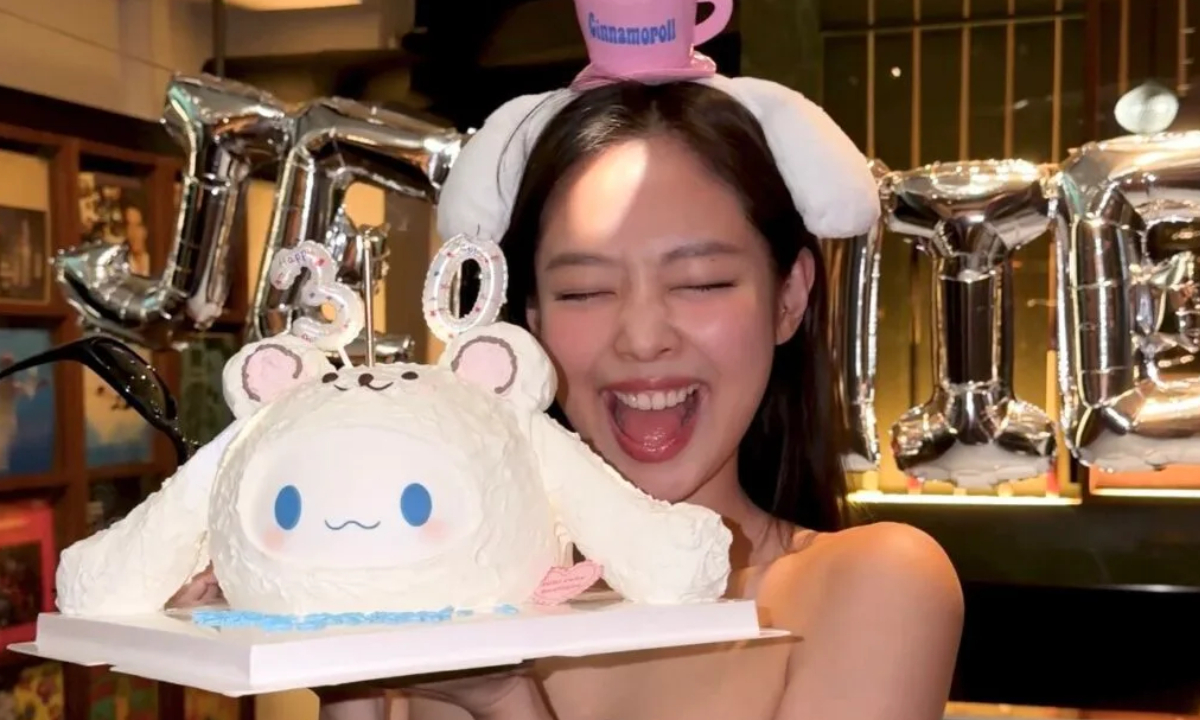 “샴페인 걸 너무 퇴폐적”…제니 일본 생일파티 논란된 이유는