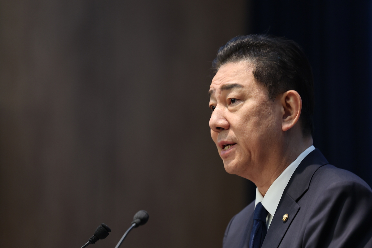 [속보]김병기 “재심 신청않고 떠나겠다…동료에 짐 될수 없어”