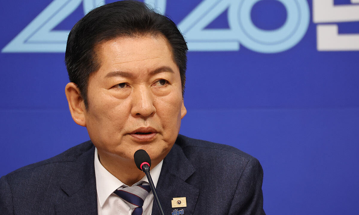 정청래 “국민의힘, 단식할 때가 아니라 석고대죄할 때…건강이 최고”