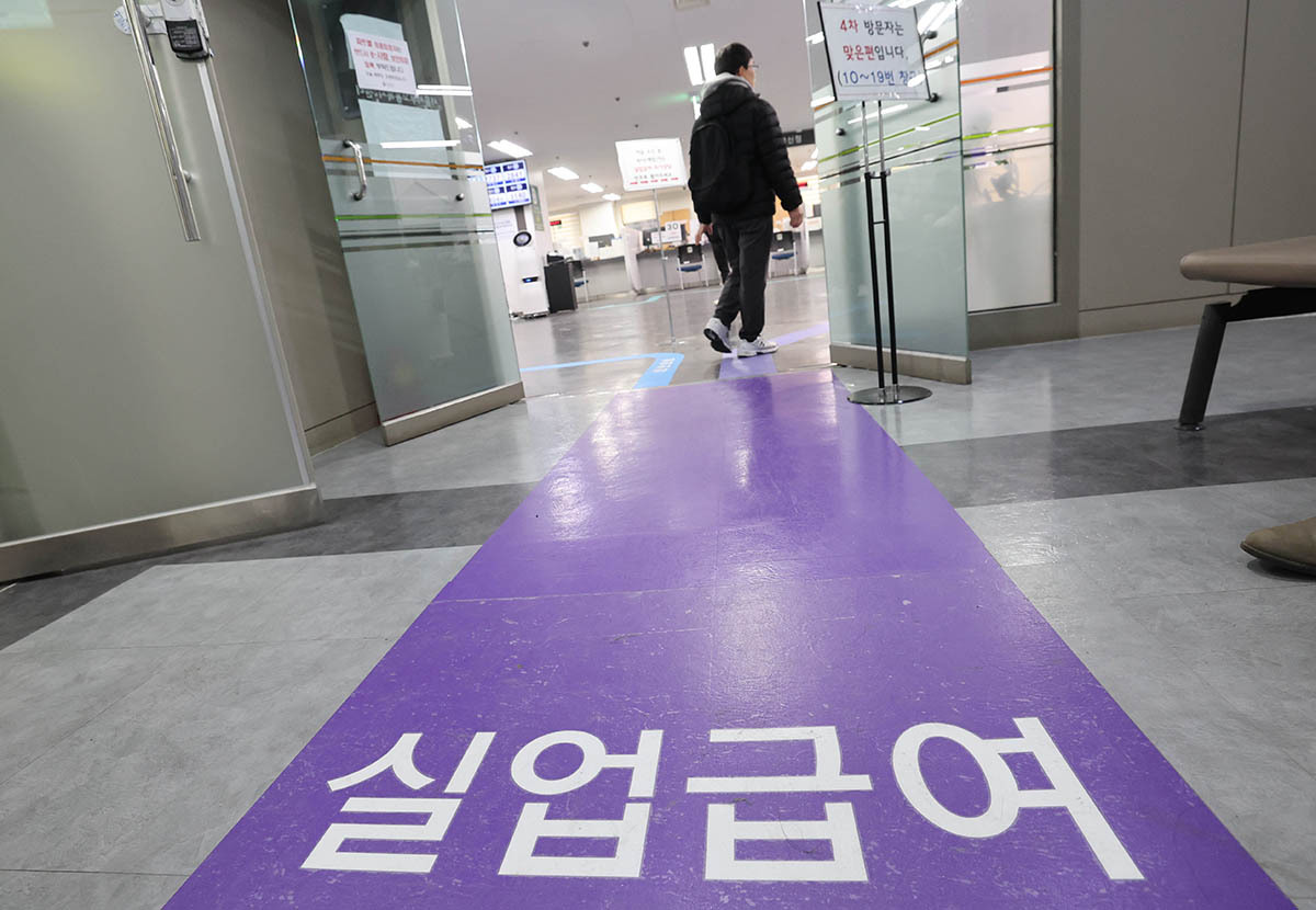 ‘첫 출근’ 늦어지는 韓 청년들… 日 잃어버린 세대 닮아간다 [뉴스 투데이]