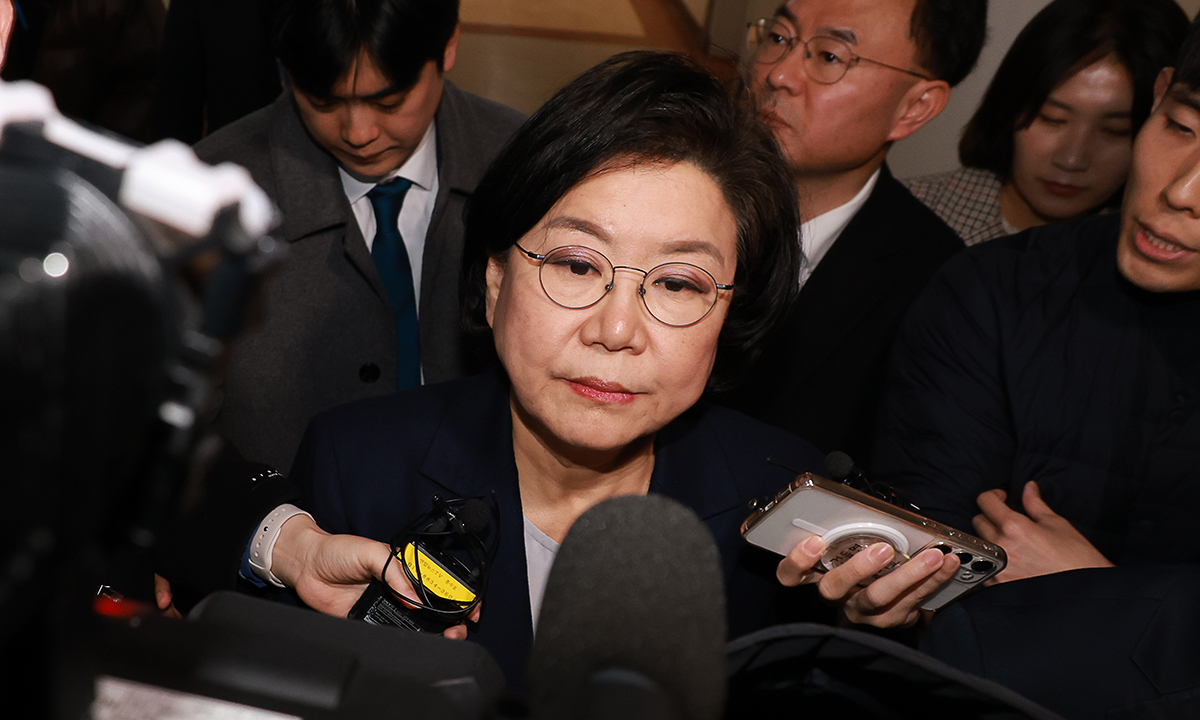 증인석도 못 선 채… 이혜훈 청문회 파행