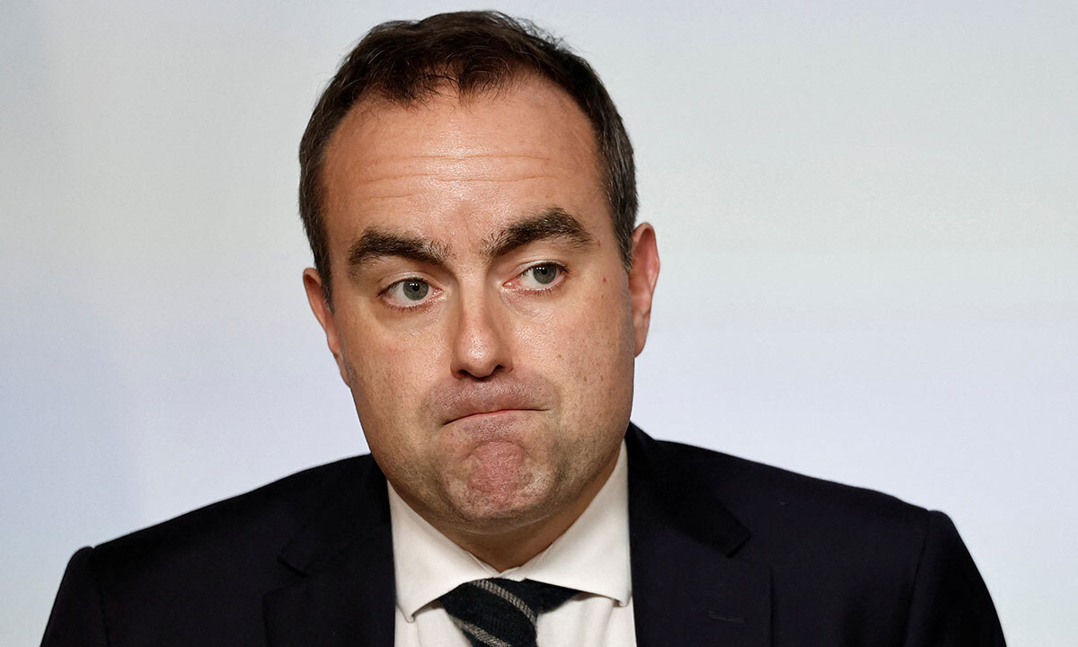 프랑스, 예산안 의회 ‘패싱’ 현실화… 총리 “불신임 감수”