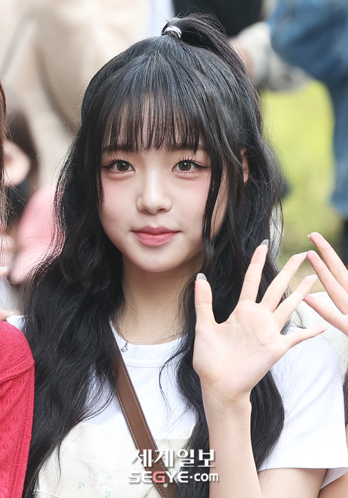 [포토] 트리플에스 채원 깜찍한 매력 | 세계일보 [포토] 트리플에스 채원 깜찍한 매력