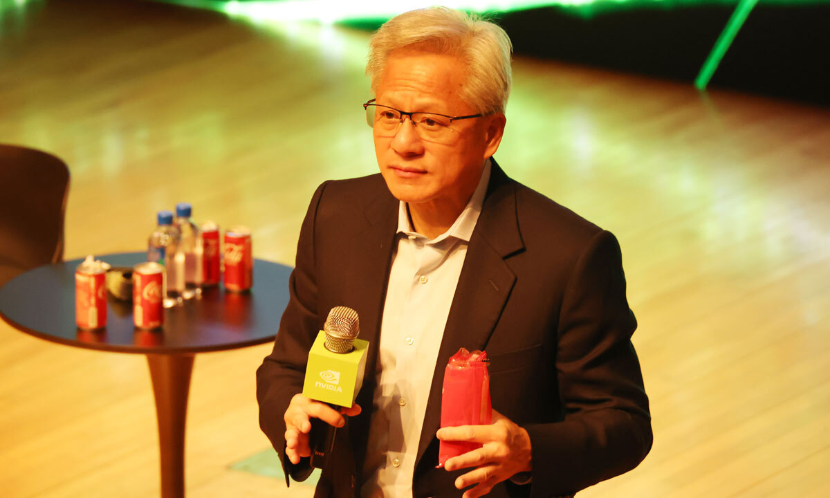 엔비디아, 韓에 GPU 26만장 푼다…국내 4개 기업에 최대 14조원 규모