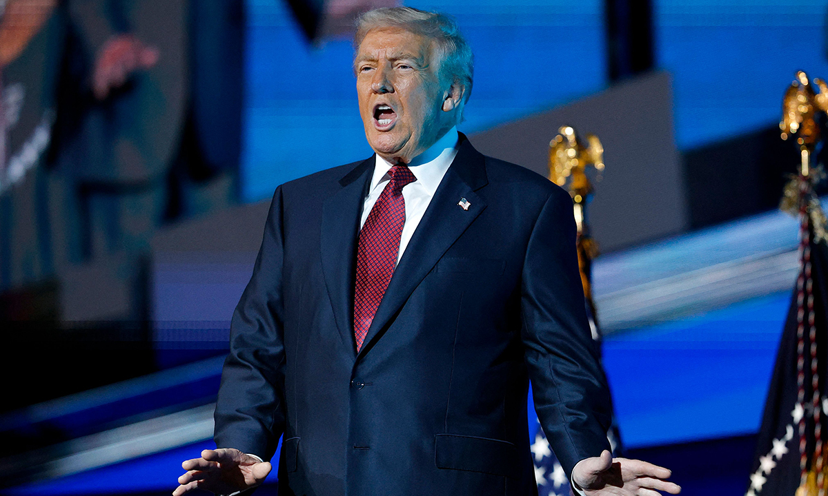 미·일 황금시대 외친 트럼프의 느닷없는 ‘가미카제’ 소환, 왜?