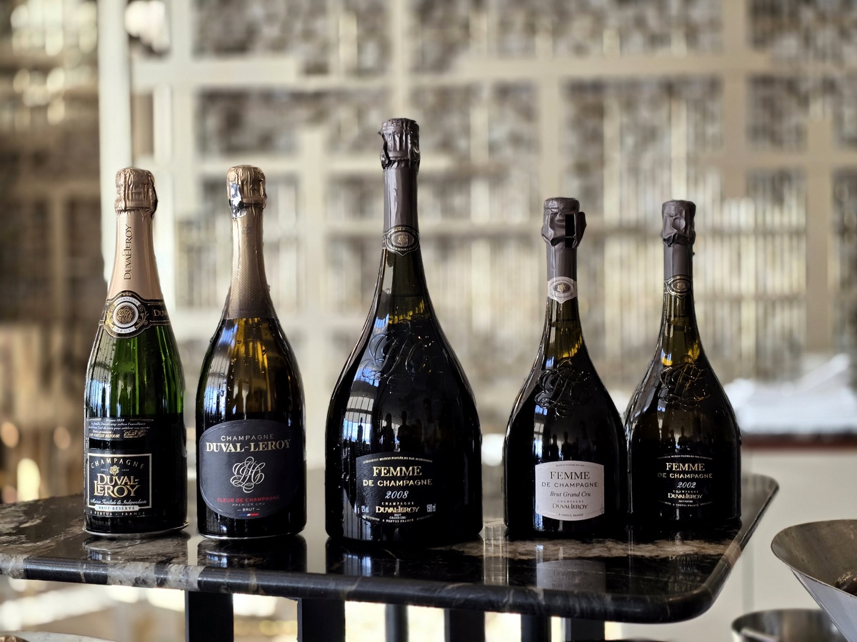 버블 하나까지 맞춤제작…미슐랭 스타 셰프의 ‘원픽’ 샴페인 듀발 르로이 [최현태 기자의 와인홀릭]
