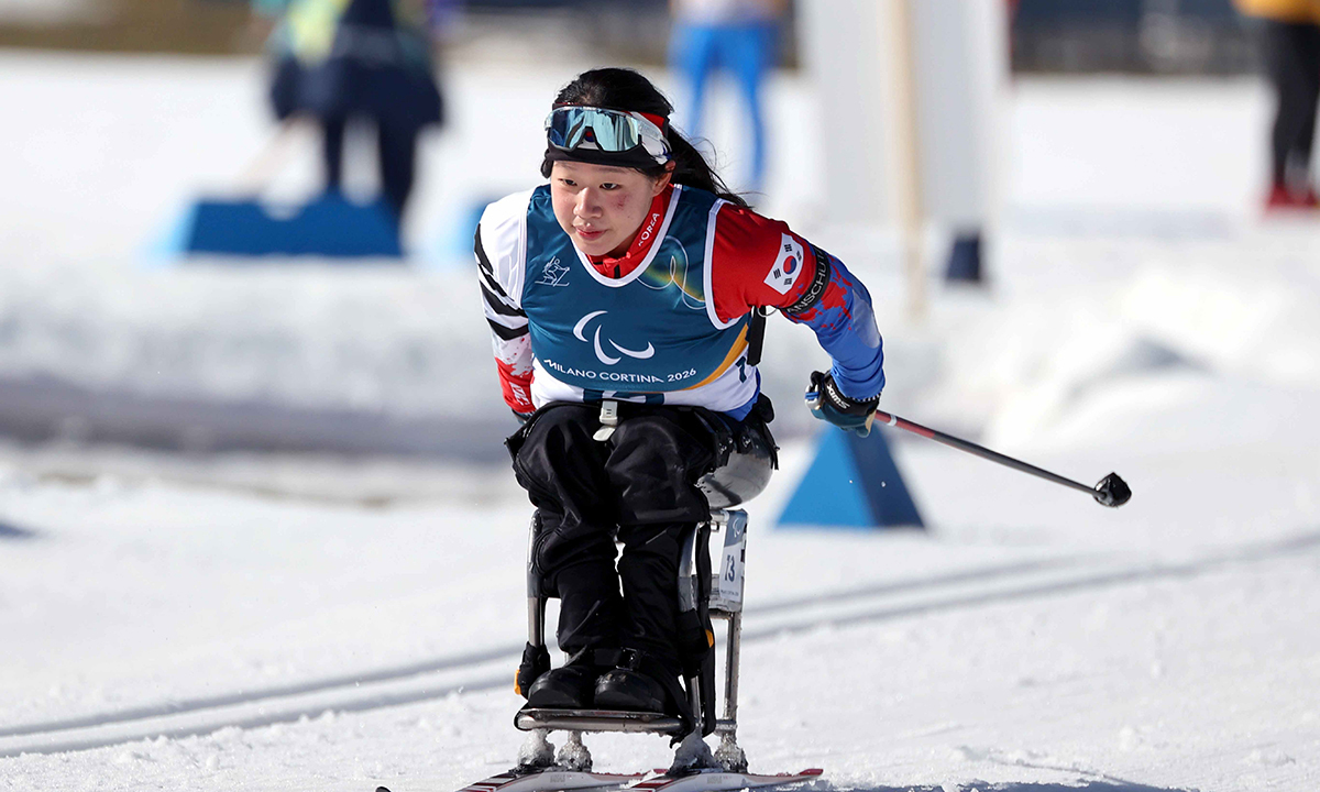 바이애슬론 김윤지, 생애 첫 출전서 4위