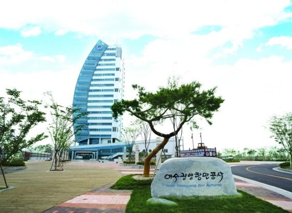 “공모 전부터 판 짜였다”…광양항 물류창고 선정 의혹, 경찰 수사 착수