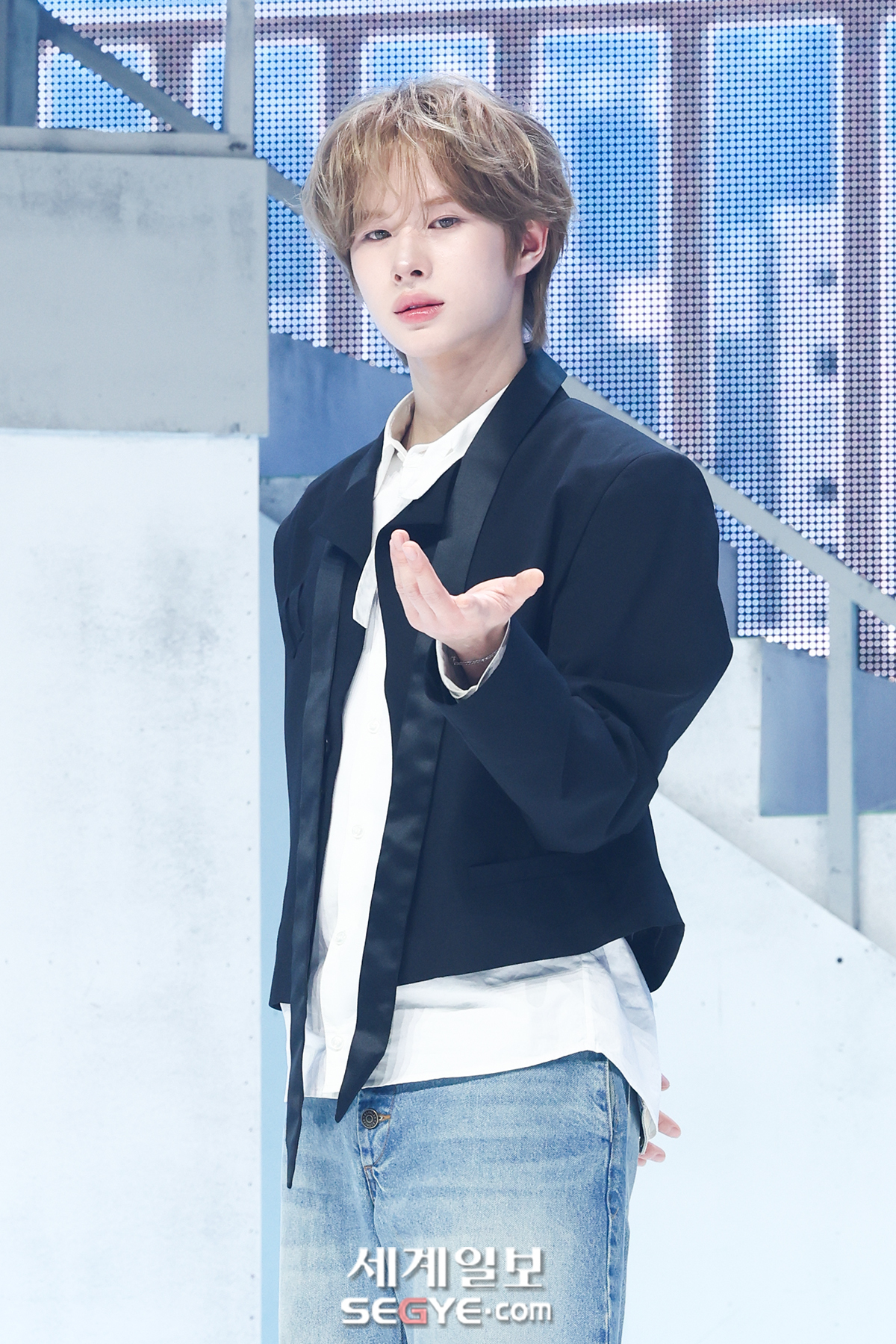 [포토] 투어스 경민 '시크한 매력'