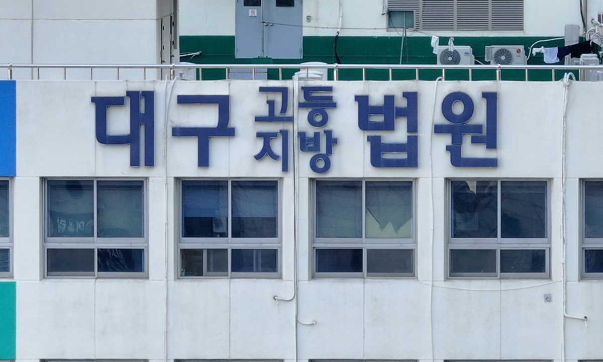 https://www.segye.com/content/image/2026/07/14/20260714516533.jpg